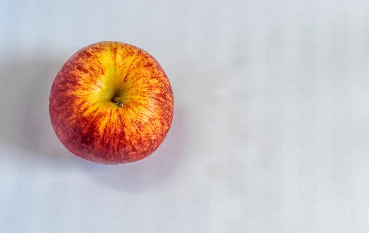 りんごイメージ。提供：アフロ