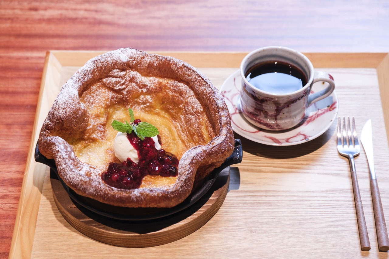 「ダッチベイビーセット」1,600円。コーヒーまたは紅茶付き。