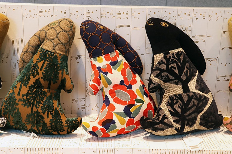 usagi cushion 17,600円～27,500円。