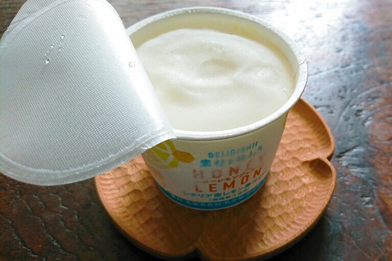 シチリアの人々もレモンジェラートが大好き。