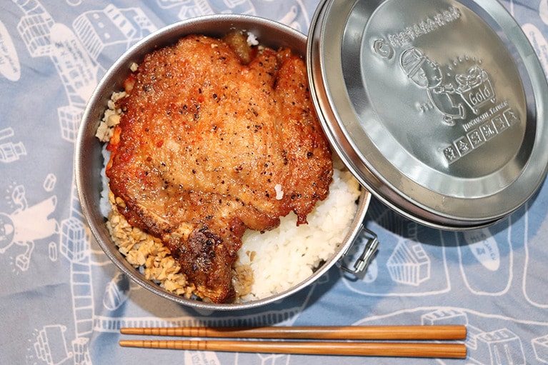 こちらはキムチが入っているタイプ。