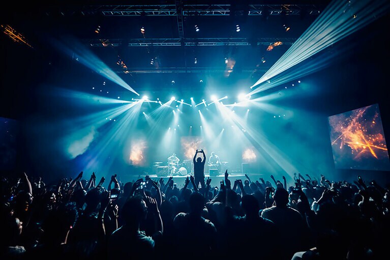 推しのライブに行くのが楽しみ！　©Aflo