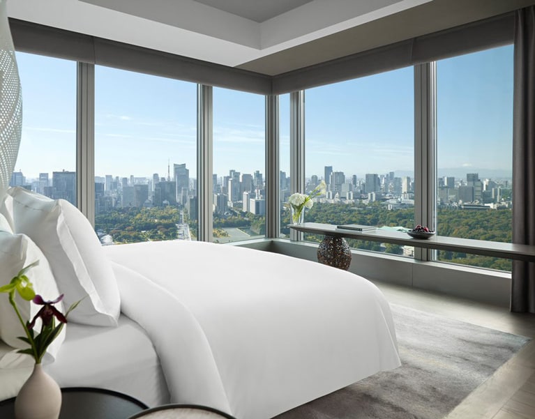皇居ビューが美しい「パノラマスイート」。
