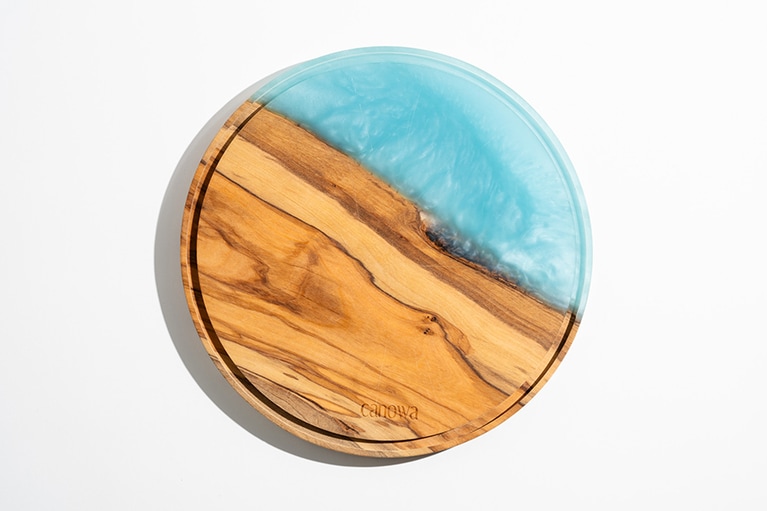 ウッド×レジン カッティングボード 280 ラウンド 13,200円／canowa（カノワ）