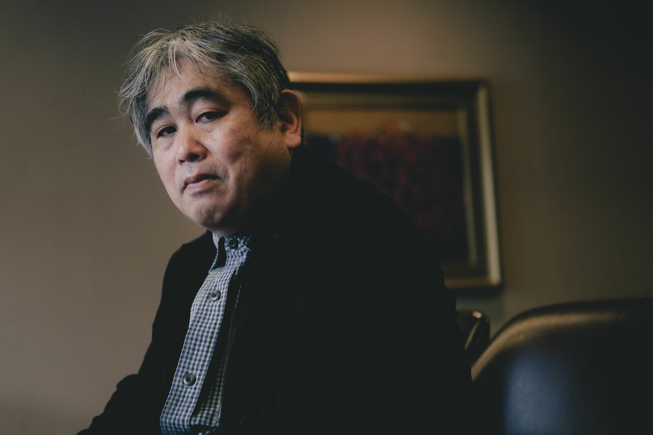 藤野知明監督　©文藝春秋