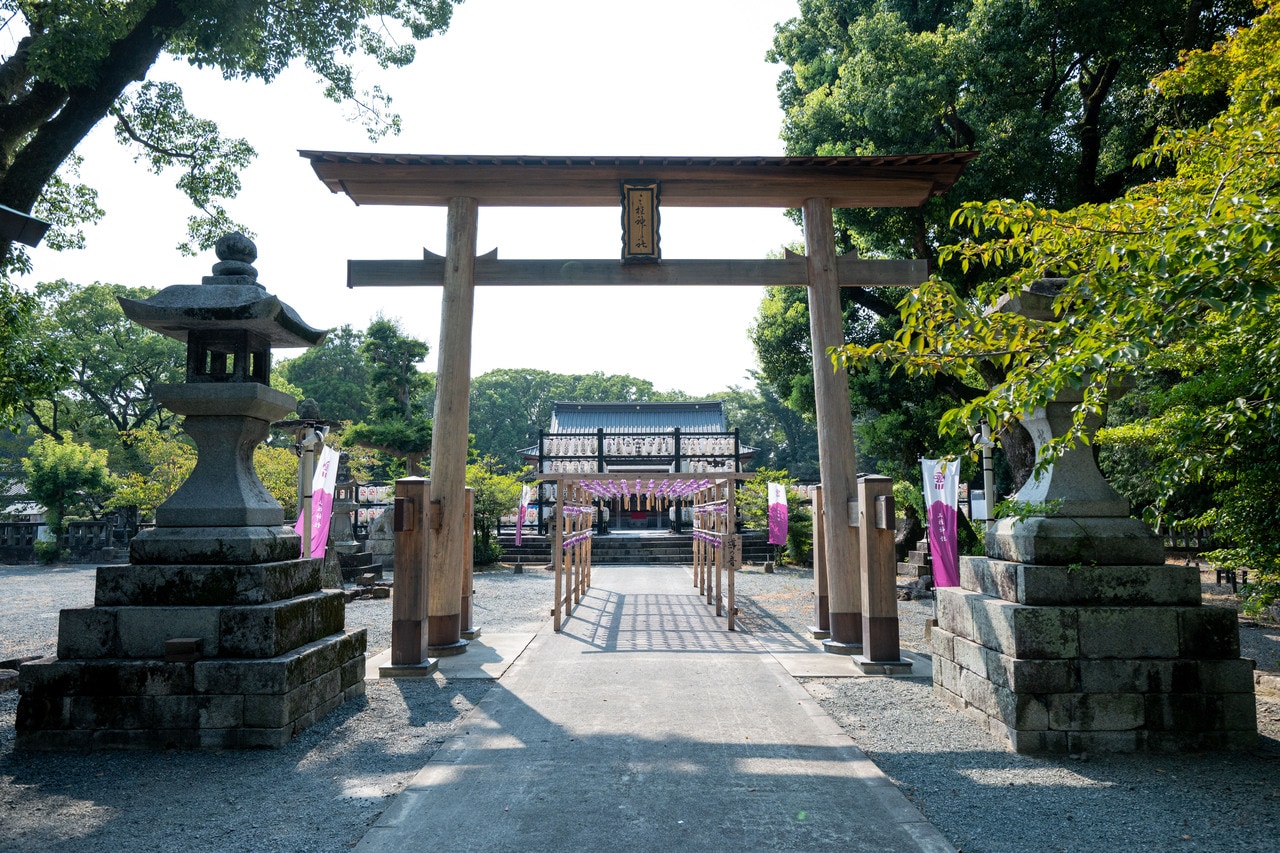三柱神社。現在は、立花家18代にあたる立花誠太郎さんが宮司を務める。
