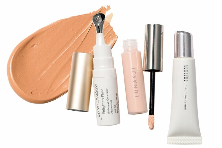 左から：キメが整い、カバー力、トーンアップ力ともに優秀。ジェーン・アイルデール エンライトゥン プラス SPF30・PA+++ 5,000円／エム・アール・アイ　植物オイルなどでうるおいを与えながら、繊細なパールでくすみや色ムラを目立たなく。ルナソル グロウイングトリートメントリクイド 全3色 3,200円／カネボウ化粧品　不調が目立ちがちな目まわりをキレイにカバー。溶け込むようにピタッとフィットし、毛穴も目立たなくなり持ちも良い。スキンカラーコントロール SPF19・PA+++ 全2色 10g 3,500円／アクセーヌ