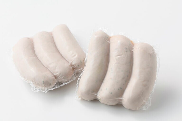 【富山県】メッツゲライ・イケダの「ヴァイスブルスト」380円(100gあたり／税込)。