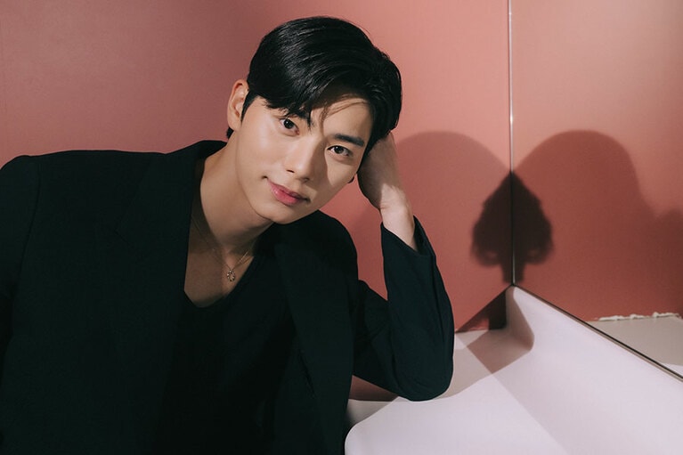 『ミュージックバンク』の撮影現場で大切にしていることは“感情コントロール”と体調管理だという。