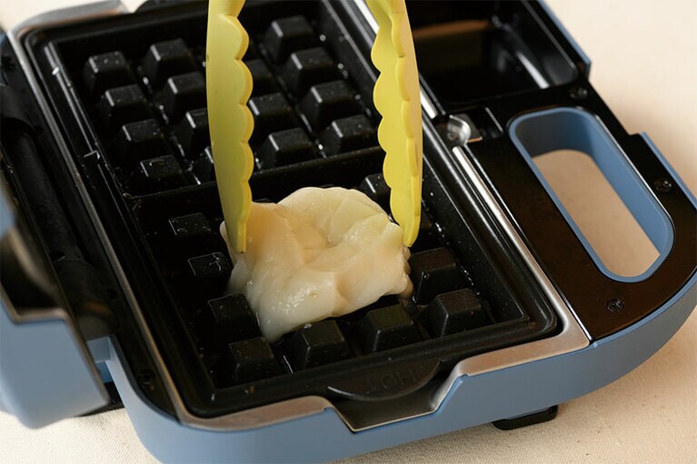 チンしすぎると餅が溶けてしまうので要注意。