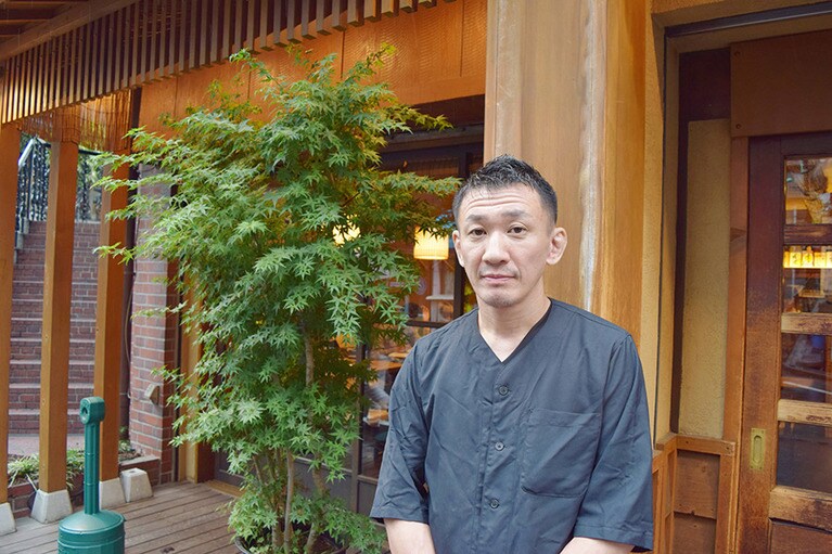 今回レシピを教えてくれたのは、「なかよし」料理長の松井巨太さん。