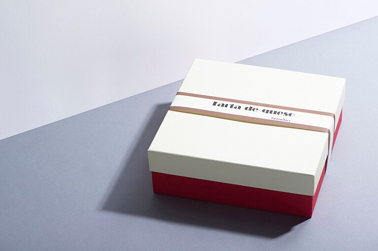 ［セバスチャン］シンプルでオシャレなパッケージ。