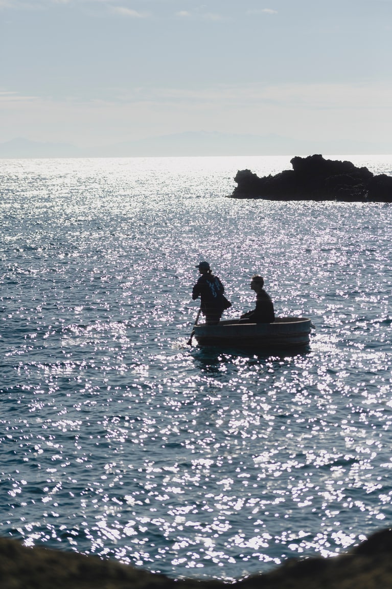 佐渡・宿根木に残る原風景に魅せられて。俳優・工藤阿須加さんと江戸時代にタイムスリップ【通いたくなる島、佐渡】