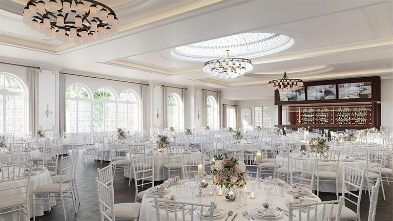 特別なイベントを演出する豪華な「ボールルーム」。