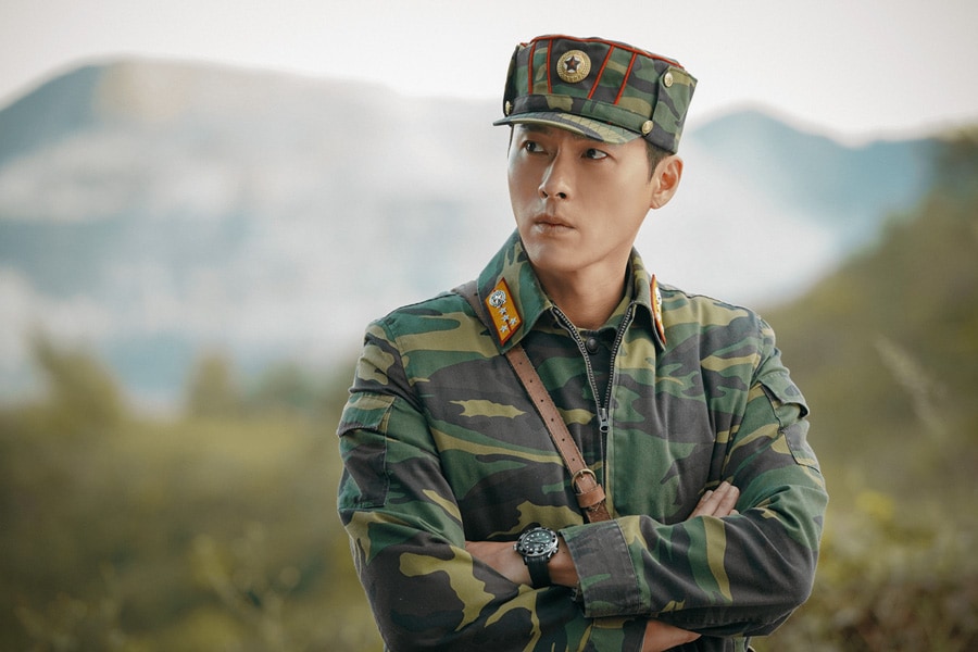 北朝鮮軍人ジョンヒョクの父はどれだけ偉い？(Netflixオリジナルシリーズ『愛の不時着』独占配信中)