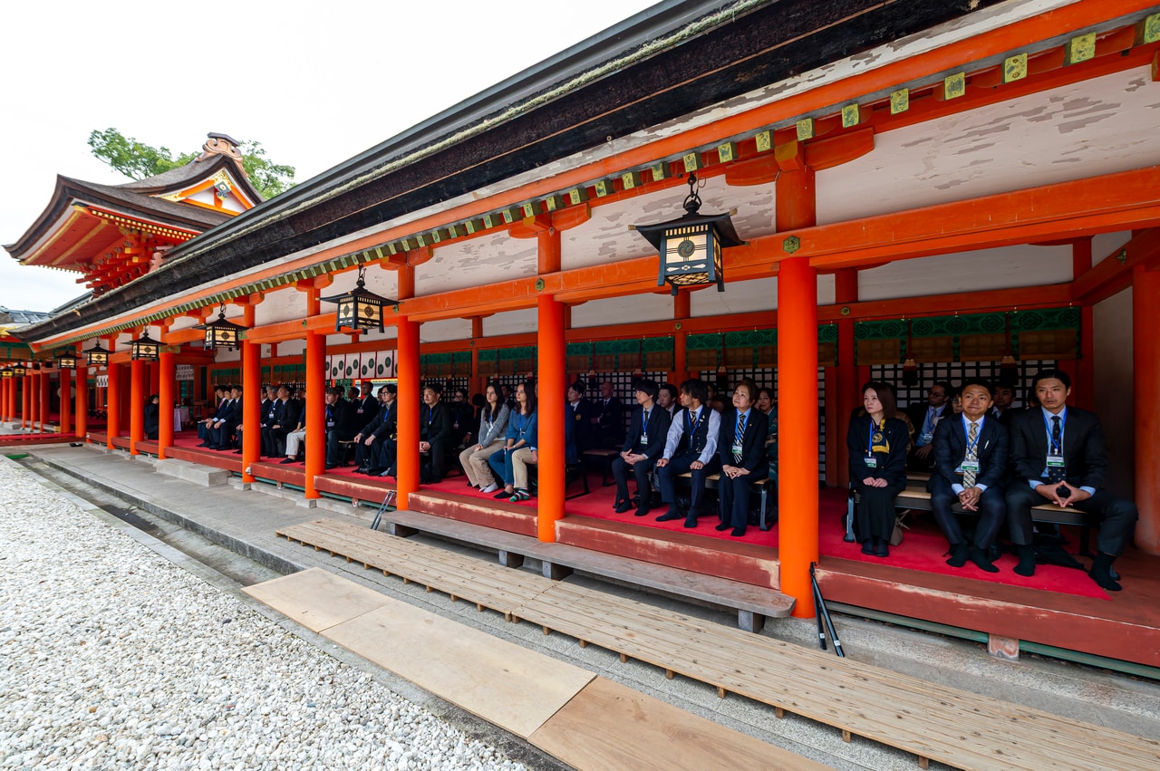 「iichiko彩天 祈願奉納祭」列席者の様子。