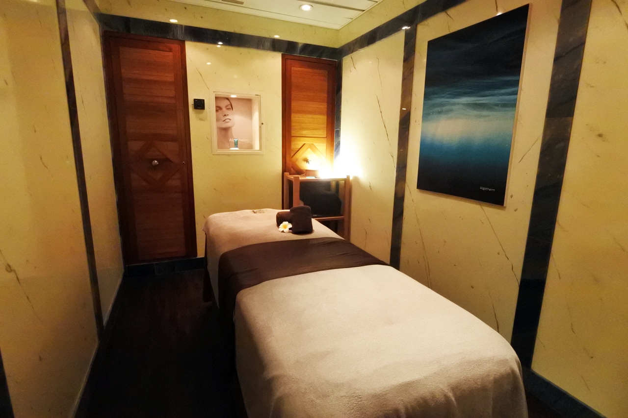 ポリネシアにインスパイアされたボディ・トリートメントやフェイシャルが受けられます。