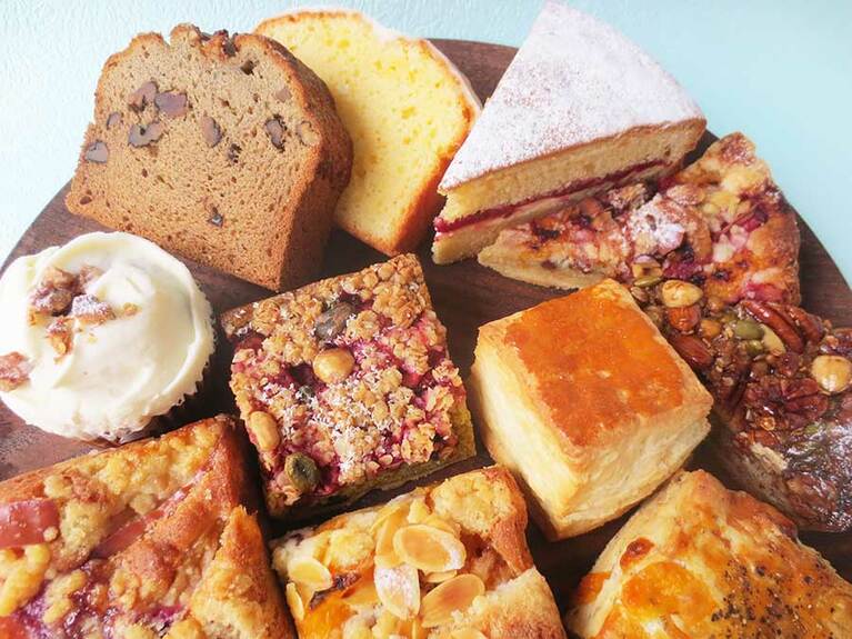 季節のフルーツのおいしさが味わえる焼き菓子。