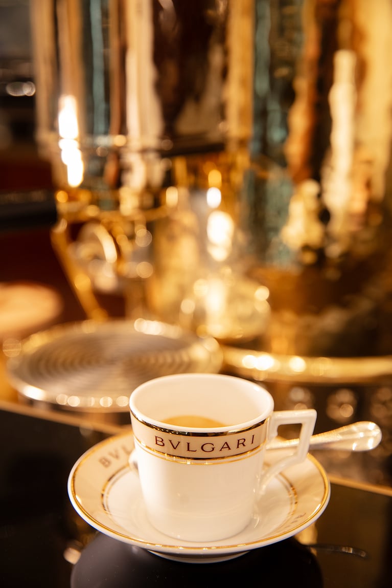 ベル・エポックな雰囲気の「イル カフェ」。