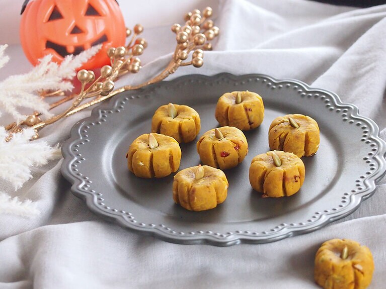 (7) 170℃に温めたオーブンで20～25分焼いて完成です。