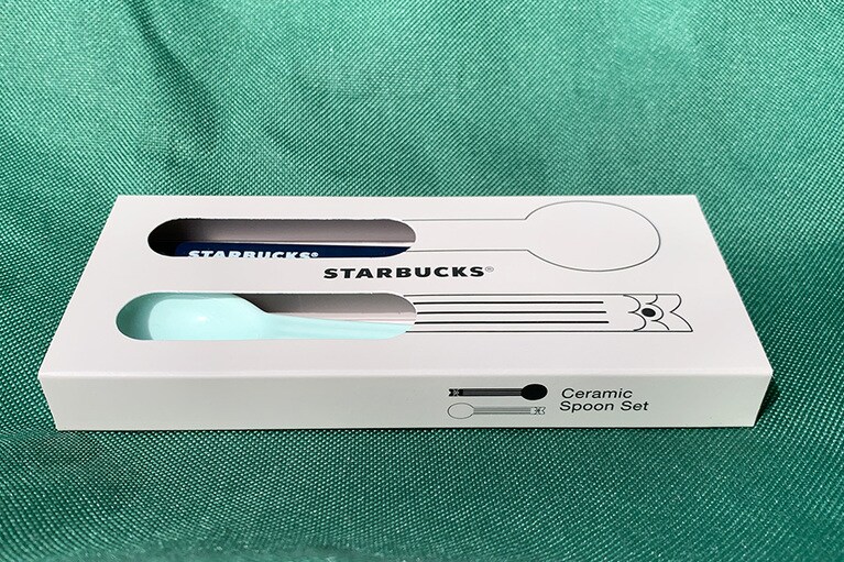 カトラリーセットサイレンテイル 1,500円。