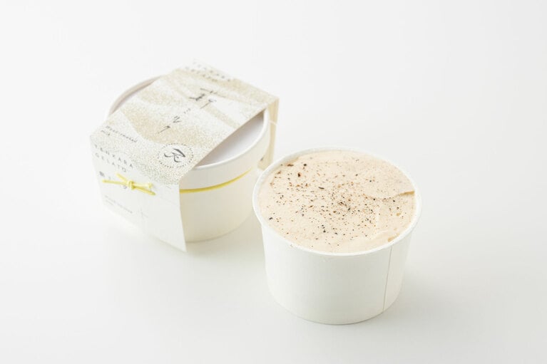 【奈良県】薪ミルク 各650円（105ml）。※オンラインストア価格／TENKARA GELATO