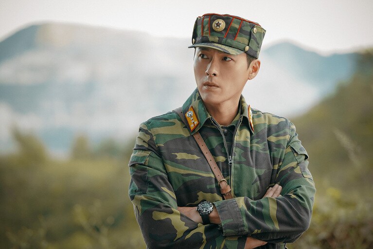 北朝鮮軍人ジョンヒョクの父はどれだけ偉い？(Netflixオリジナルシリーズ「愛の不時着」独占配信中)