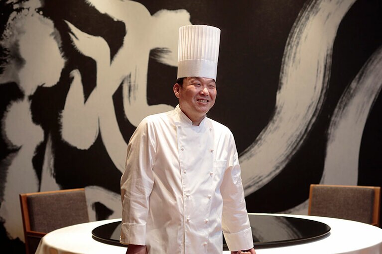 中国料理山海香味 川口海一シェフ。