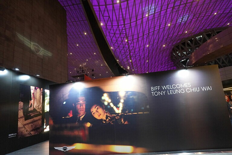 会場にはこんなに大きいパネルまで！撮影：Ayako Ishizu