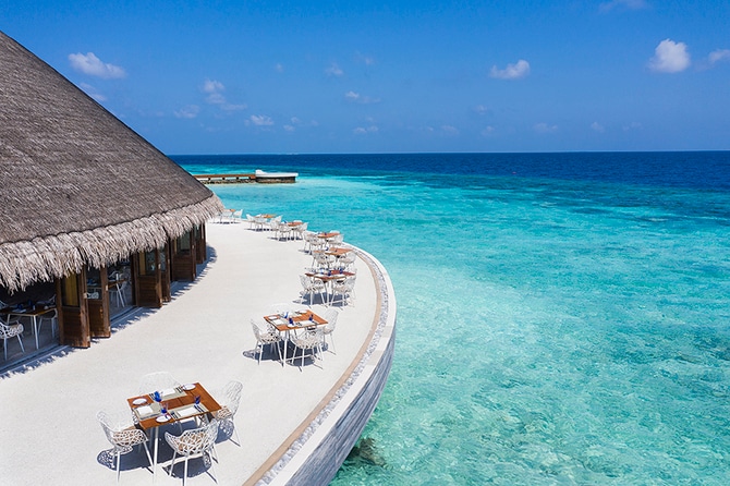 セルシウスはラグーンに面したテラス席も。