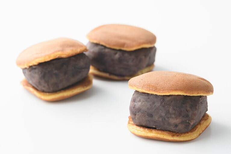 満福どら焼き 323円(税込)／北野エース