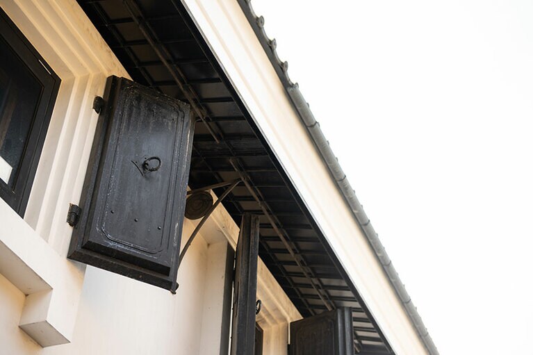 移築された土蔵。