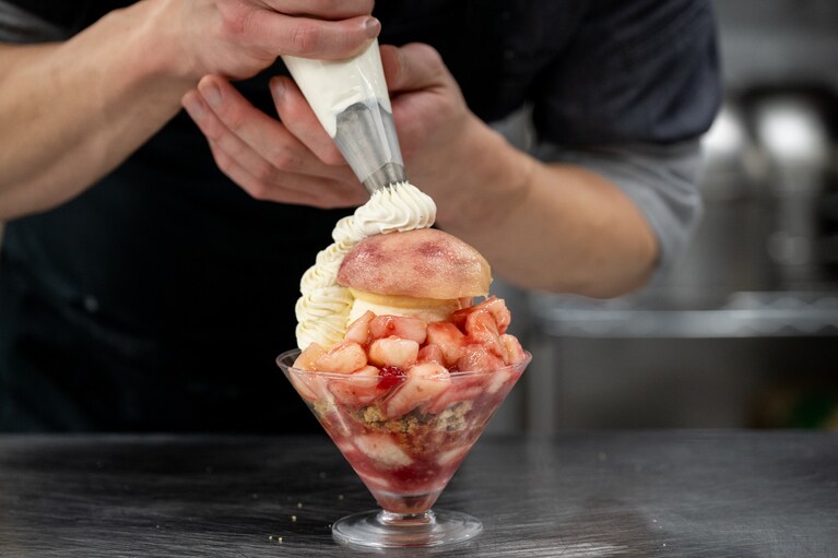 クレーム・ディプロマットを美しく飾って。