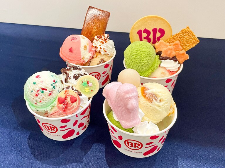 左上から時計回りに、「ノワ・ドゥ・ブール コラボサンデー」「赤坂柿山 コラボサンデー」「菓匠 花見 コラボサンデー」「BEL AMER／ベルアメール  コラボサンデー」。