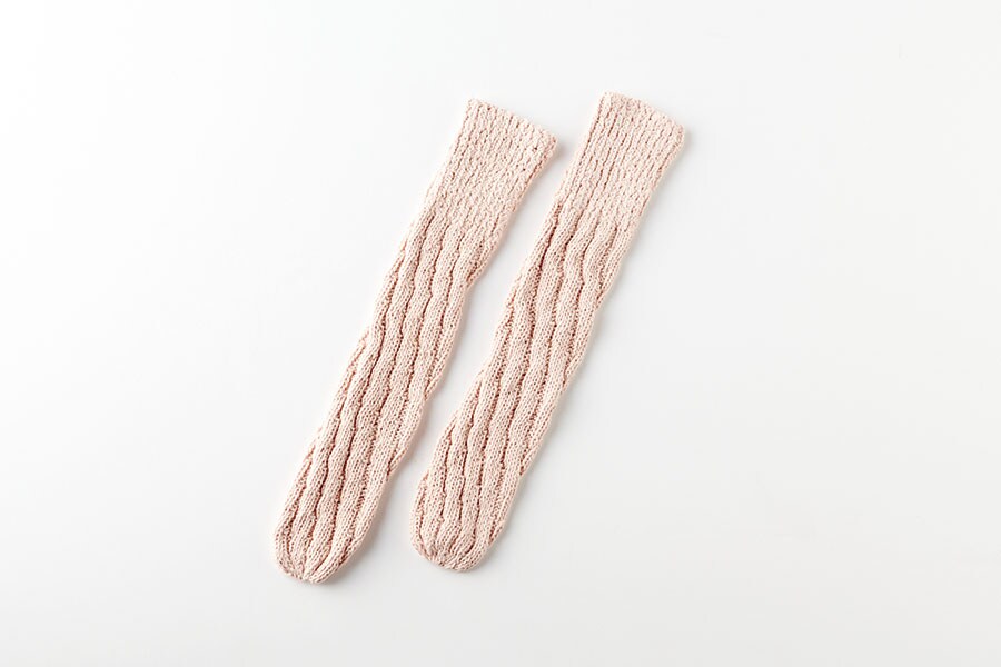 コットン＆シルクのねじり編み靴下 45cm 8,200円／amine