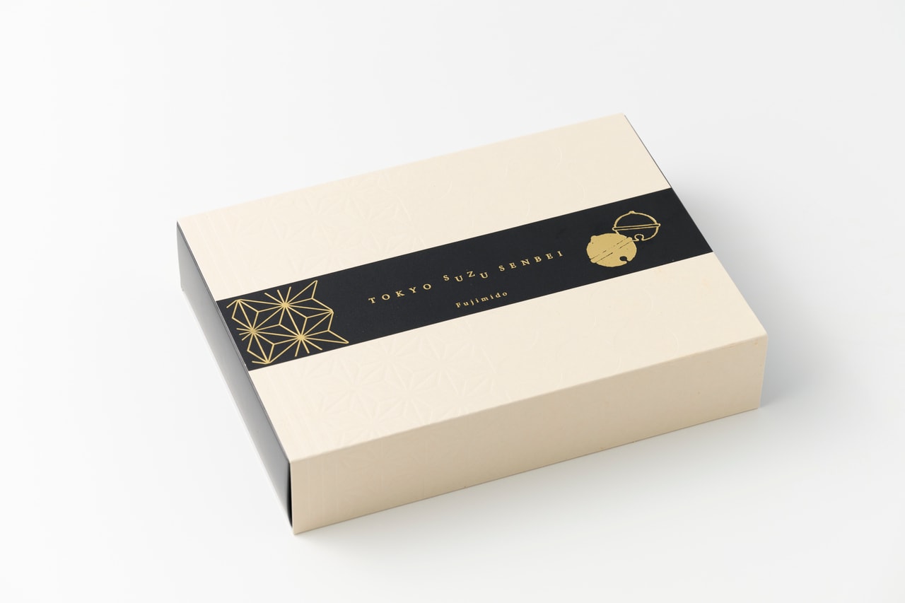 シックなデザインのBOXは贈答用にも。