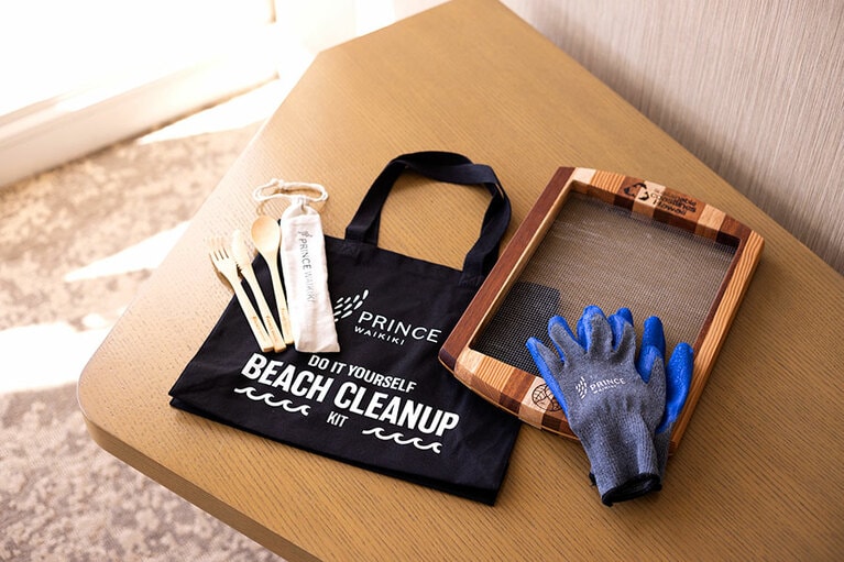 ビーチクリーンアップ用キット。