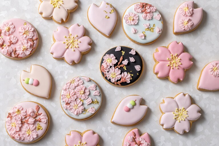 「桜アイシングクッキー」4枚入り 2,000円(税込)。