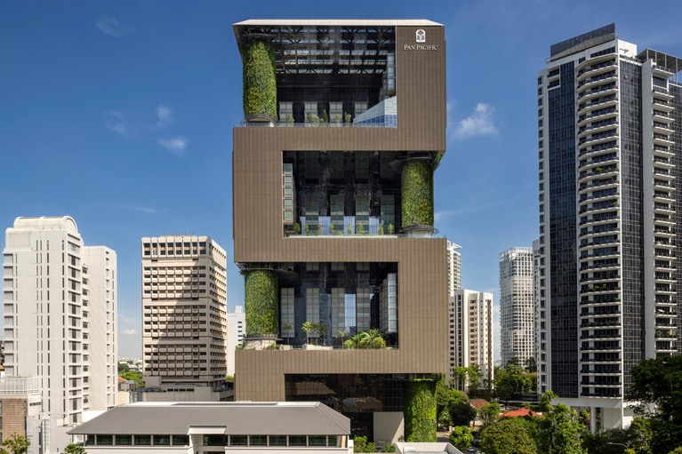 2023年にオープン。全347室の巨大ホテル。