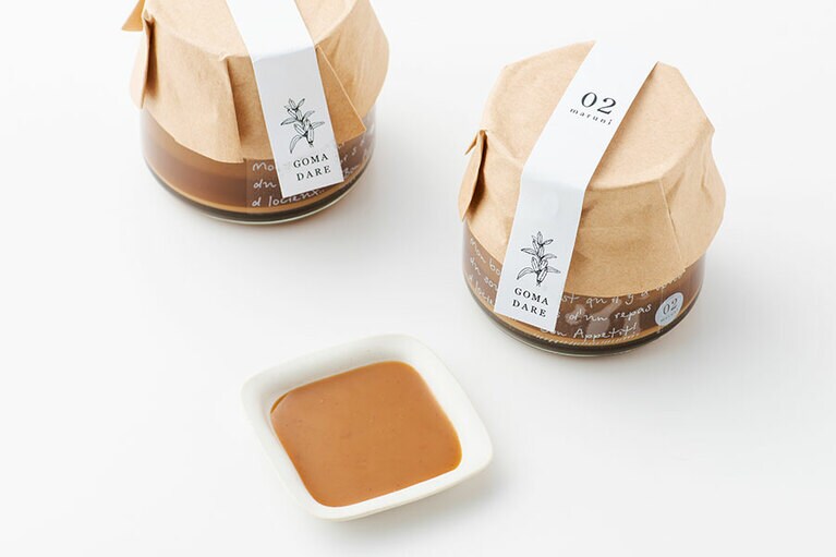 ごまだれ 各125ml 648円／ゴマカフェ マルニ