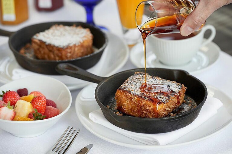 朝食に大人気、ふわふわのフレンチトースト。