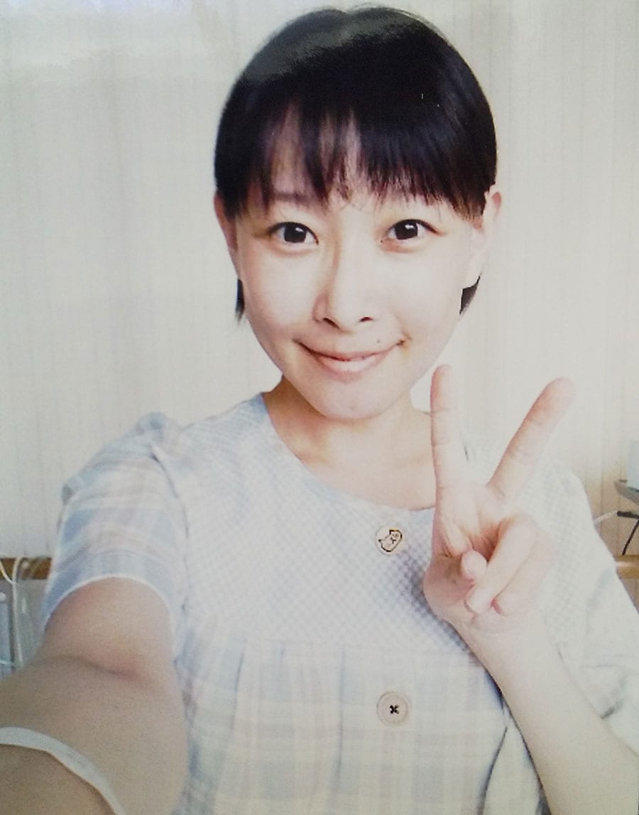 緊急入院した2012年の春、病室での後藤邑子さん。（後藤さん提供）