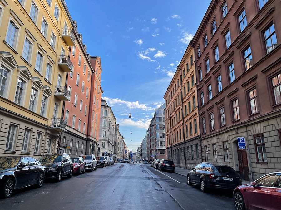 コペンハーゲンほどではないものの、ストックホルムも歩いて景色が楽しめる町です。小川撮影。