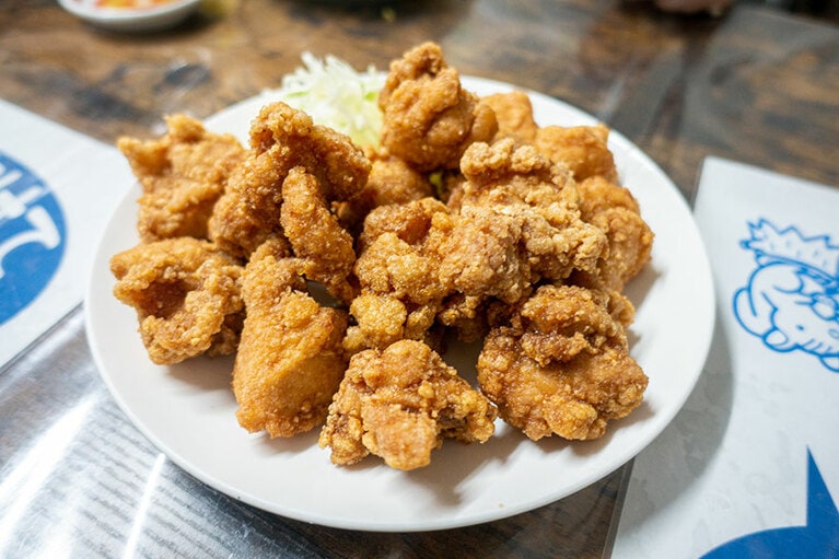 「からあげ 骨なし」550円※6個の価格です。