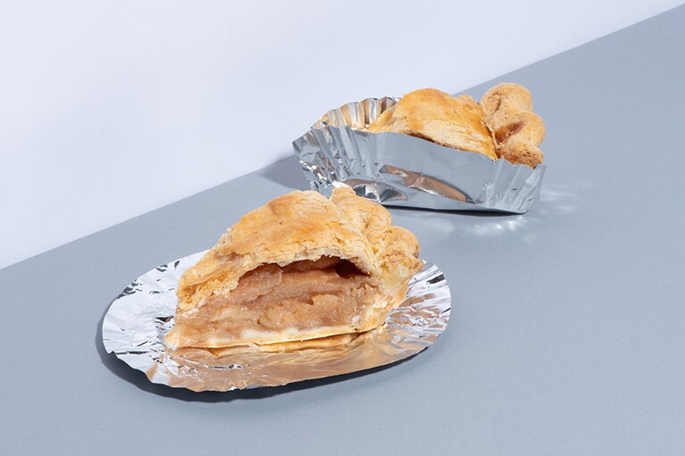 「ビッグアップルパイ」710円。