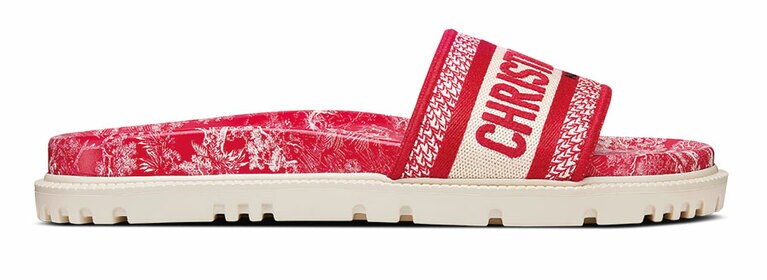 サンダル 101,200円／ディオール(クリスチャン ディオール)