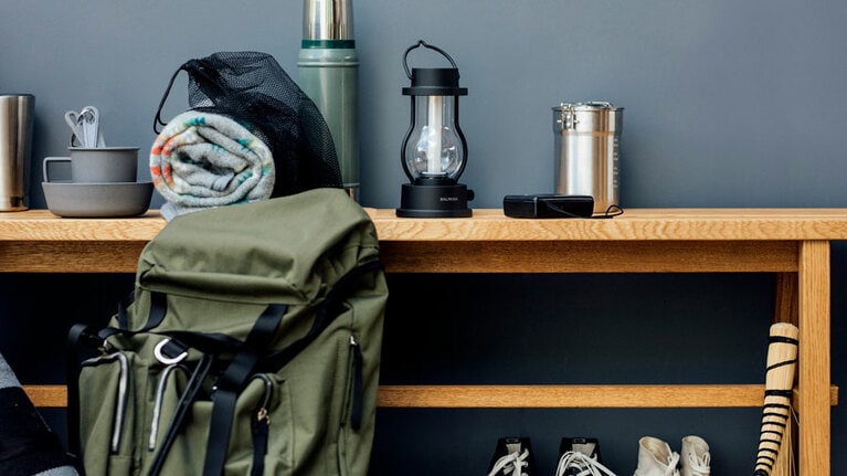 昔ながらのランタンのようなどこか懐かしいデザイン。