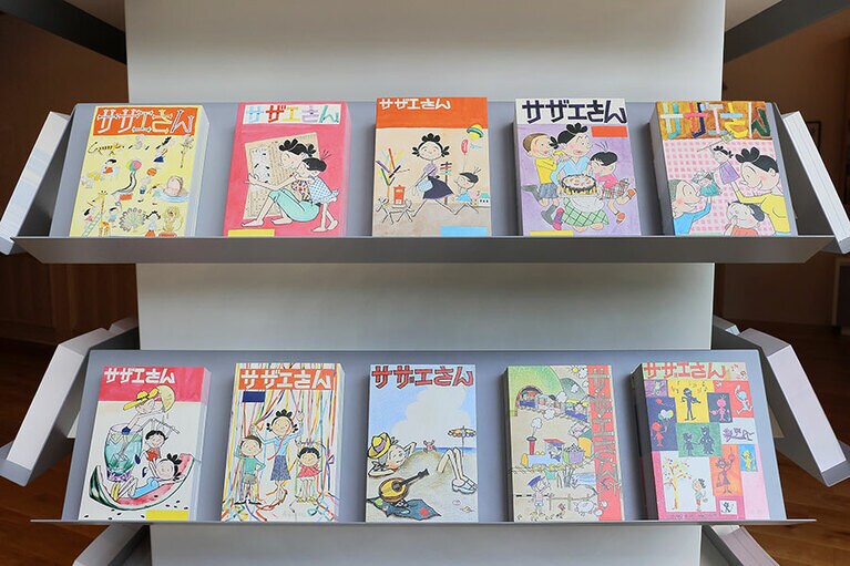 ポストカードも人気。