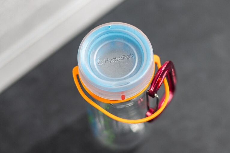 リーコン ツイスト＆シップ 750ml コンフェッティ