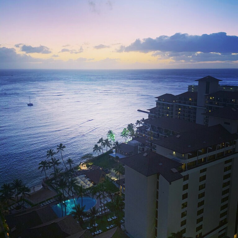 部屋からのサンセット。